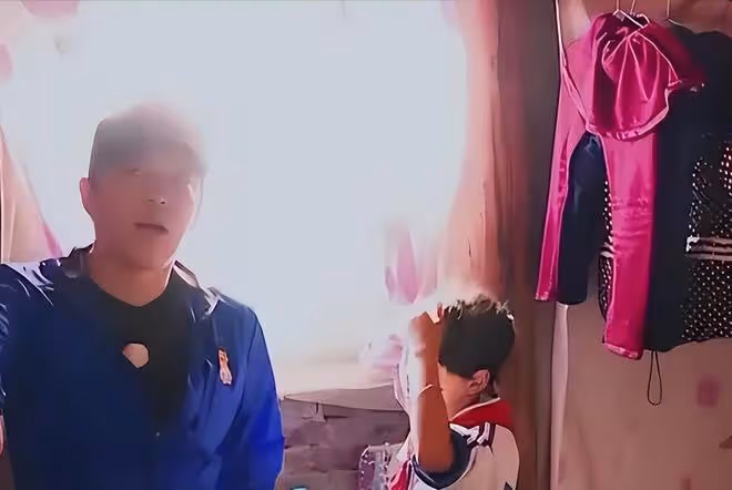 一個巴掌，讓黃渤拒絕資助貧困女孩，因為他看清了一個現狀