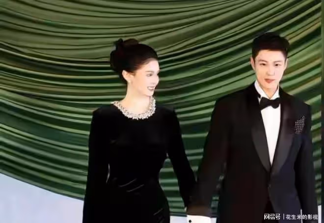 網紅球球直播表示，老公不願意補簽婚前財產協議書，網友早猜到了