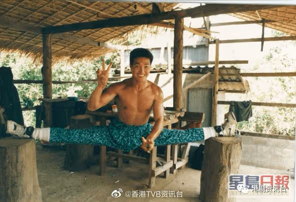 盧惠光曬細仔合照父子唔似樣!17歲Jovan五官清秀成星二代潛力股
