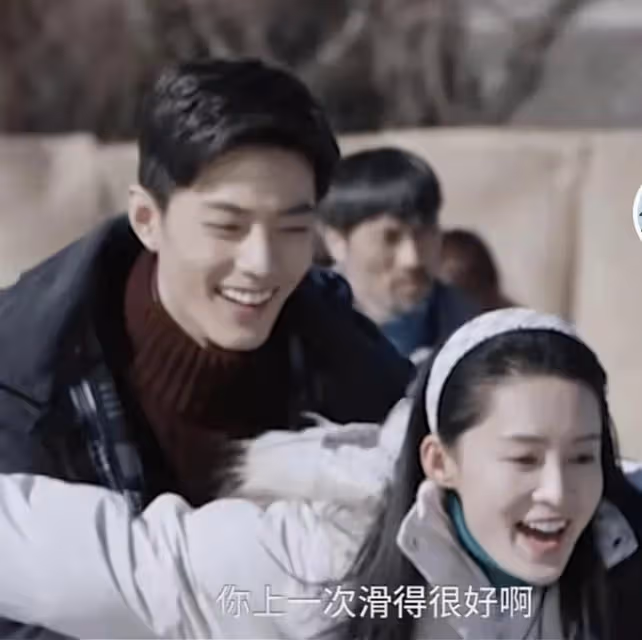《夢中的那片海》:肖戰李沁吻戲突然停了,網友急壞了