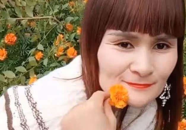 三夢奇緣COS花千骨,張牙舞爪太過雷人,近照被指撞臉張翰
