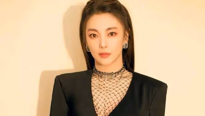 看臉絕美,看體格虎背熊腰,這6位女明星的大骨架太不懂事了
