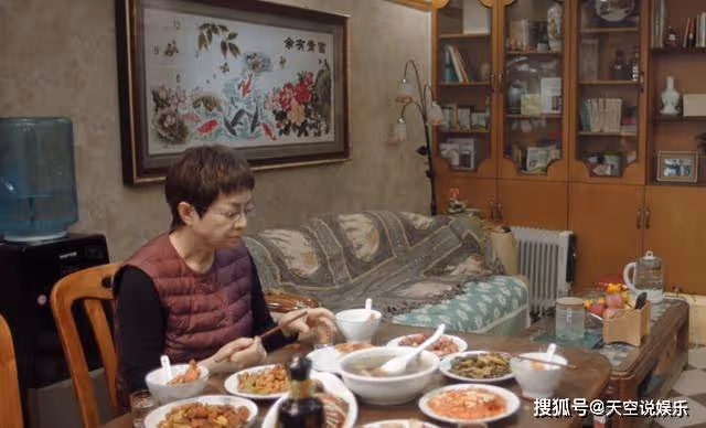 《熟年》看懂了中國式家長的執念,就知二琥為何會跟親家甩臉子