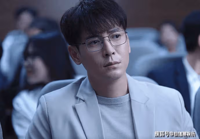 《公訴》老A就在安旎的身邊,沒想到老A與錢天心還有這層關係!