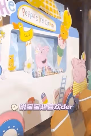 向佐曬全家福為1歲兒子慶生,喊郭碧婷「大寶貝」,兒女五官秀氣