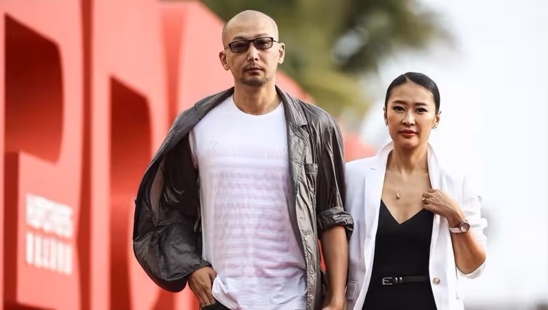 鬧劇收尾!丁昱彤赴港逼婚謊言被揭穿後,認慫稱「丁昱彤死了」