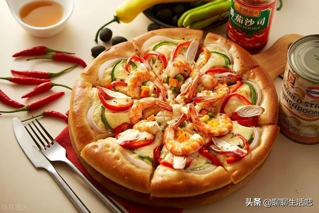大伯家請年飯，大吃大喝又想讓我家買單，我心生一計後，通體舒暢