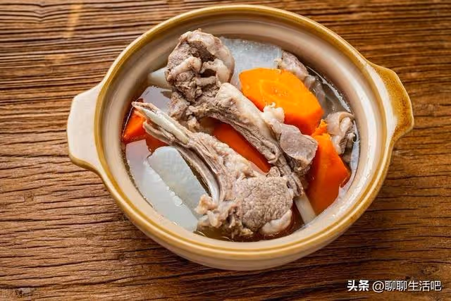 供男友讀書6年,他轉身娶了別人,我給他婚禮送上一份特別的禮物