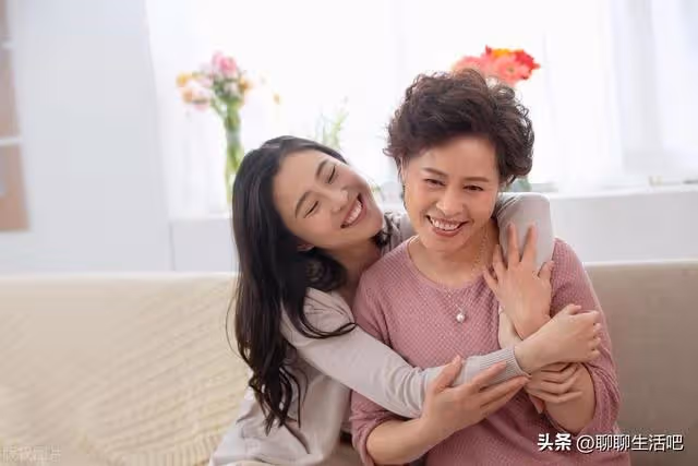 我和二婚老公租房過了10年,他給女兒轉110萬,自信說我離不開他