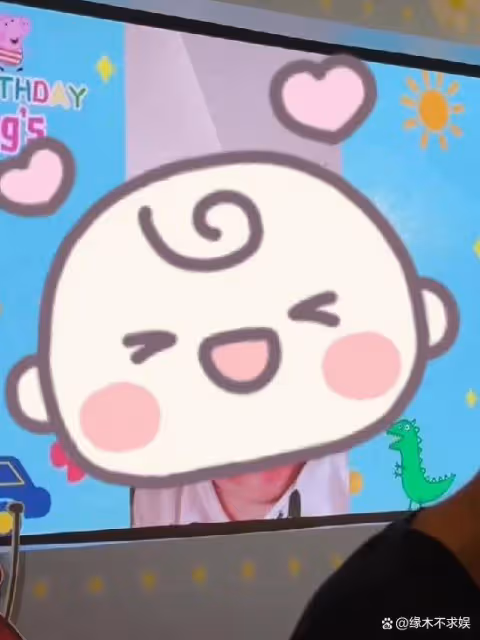 郭碧婷女兒正面照首曝光!3歲小奶黃神似混血外公,大眼睛高顏值