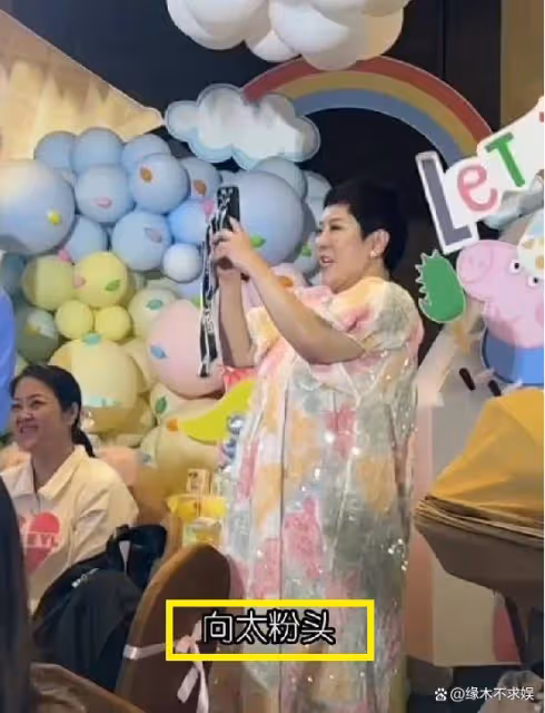 郭碧婷女兒正面照首曝光!3歲小奶黃神似混血外公,大眼睛高顏值