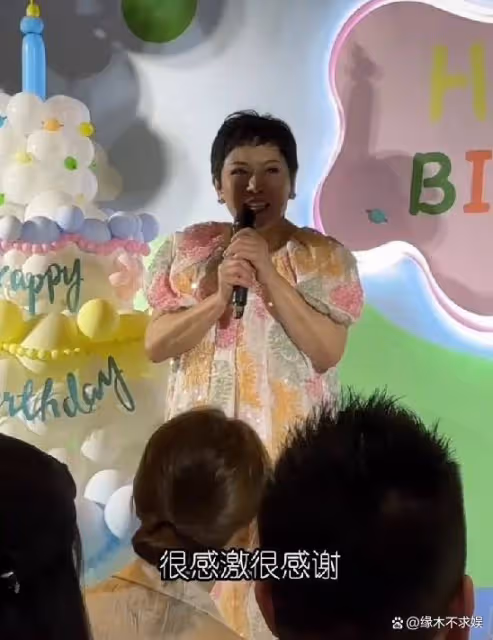 郭碧婷女兒正面照首曝光!3歲小奶黃神似混血外公,大眼睛高顏值