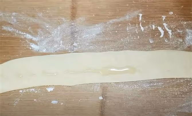 最好吃的油酥餅做法,學會這個技巧,香酥多層,比買的還香
