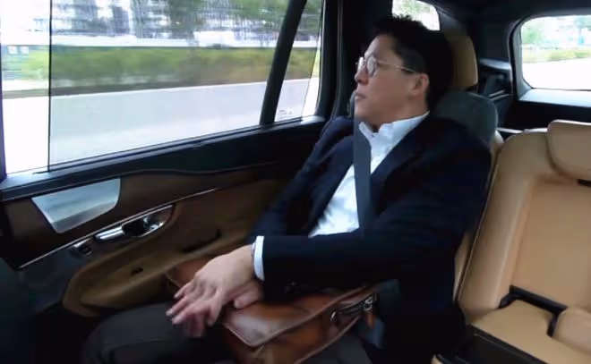 霍啟剛患睡眠窒息症！每天4點半醒來會打鼾，黑眼圈明顯難掩疲態