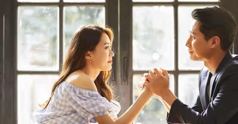 我未婚先孕，婆婆把彩禮從15萬降到0，男友用一張紙，讓她掏20萬