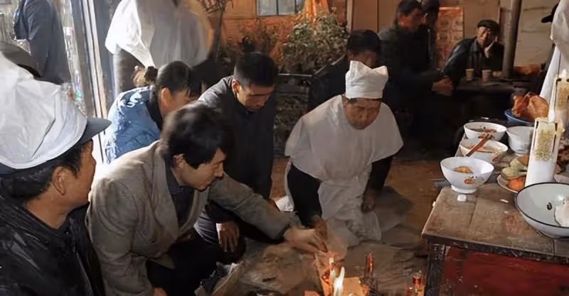 76歲三叔去世，我放下前嫌回老家參加他的葬禮，父親感到很安慰