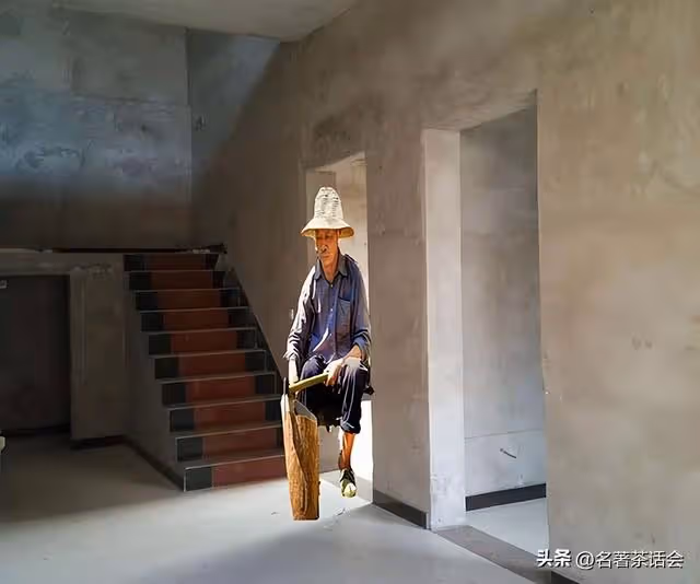 76歲三叔去世,我放下前嫌回老家參加他的葬禮,父親感到很安慰