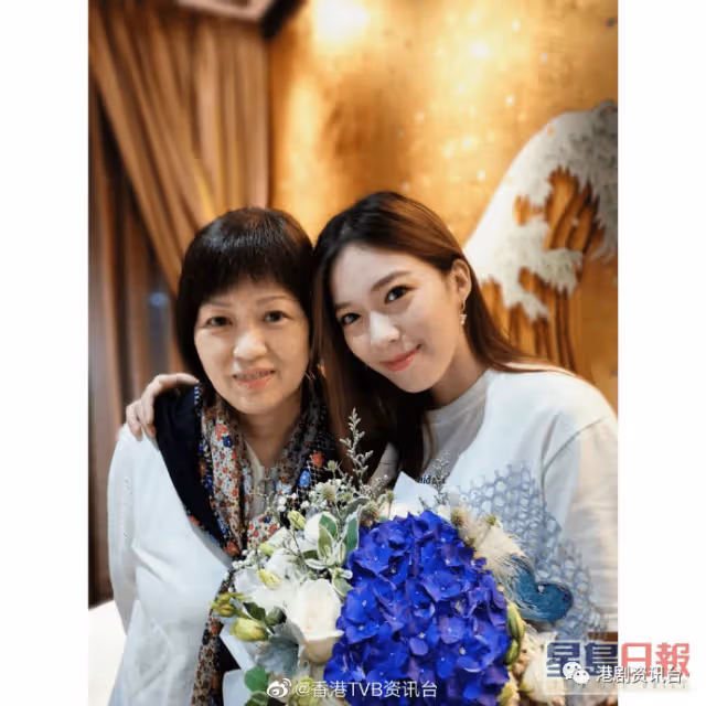 61歲黃日華走出陰霾重回巔峰!太太梁潔華逝世曾一度現老態