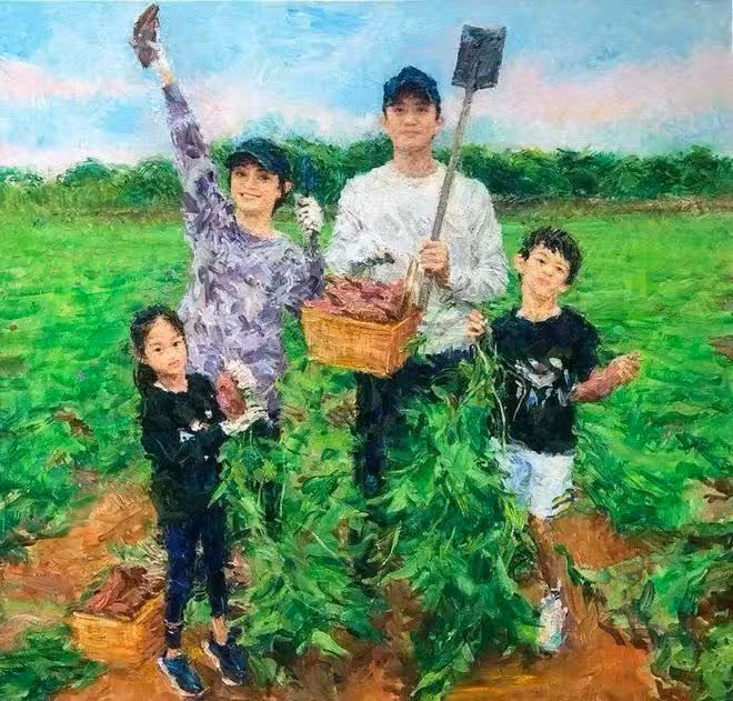 鄧超攜妻兒看女兒演出！孫儷拎萬元包衣著寬鬆，11歲兒子身高猛長