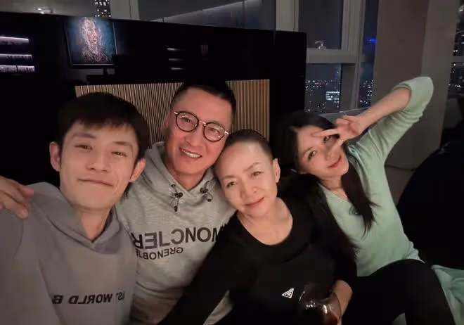 宋丹丹邀眾星豪宅內聚會!周傑喝得臉通紅,鄭愷緊擁蘇芒不避嫌