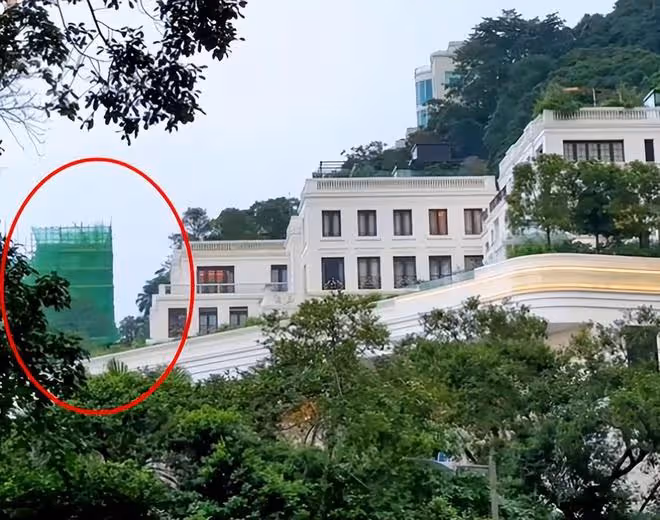 李嘉誠深水灣豪宅重新翻修：專人24小時看守，車庫入口用防爆門