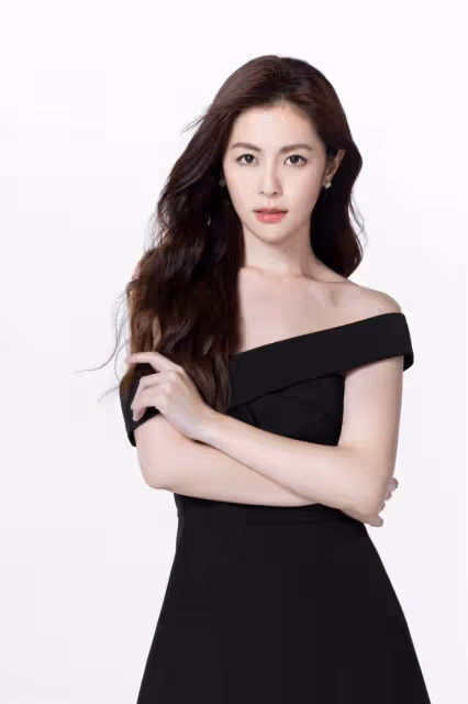 Selina準備小腰果的見面禮，妹妹任容萱透露一家人的有愛細節