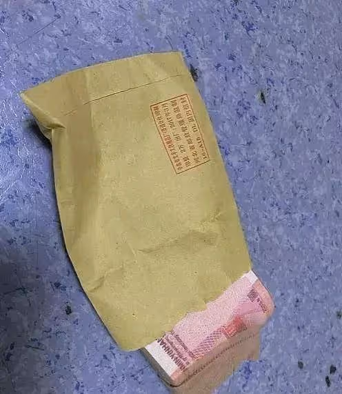 同學繳不起學費...我「匿名幫她付清」畢業之後卻失聯10年！　有天她突登門拜訪「離開時在我家鞋櫃動了手腳」