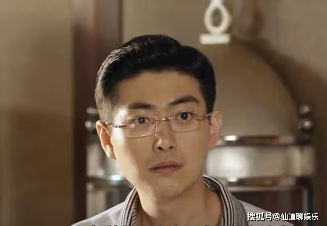 《夢中的那片海》陳宏軍凈身出戶,為報復偷竊春曉機密,實在不要臉