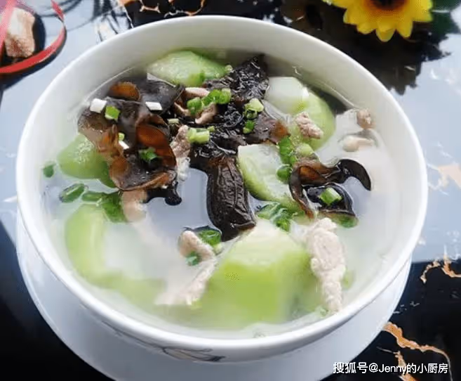 夏天吃啥菜?推薦5道清爽去火的家常菜,每天換著吃,消暑降火氣