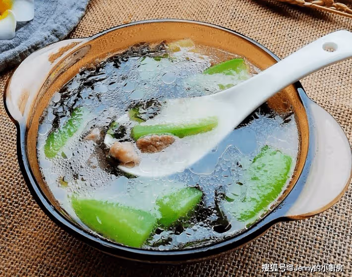 夏天吃啥菜？推薦5道清爽去火的家常菜，每天換著吃，消暑降火氣