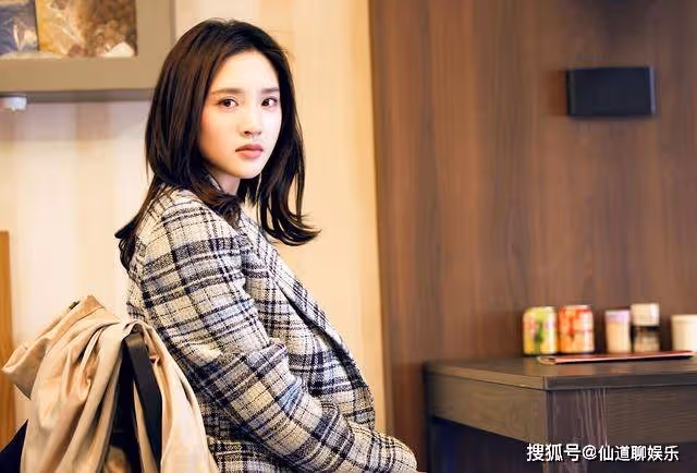 《熟年》窮,就別結婚!倪俊紅艷婚姻的一團亂麻,歸根結底還是沒錢