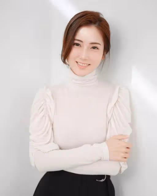 TVB新一輪逃亡潮?2位女神級主持被指狂推工作,等時間到約滿離巢
