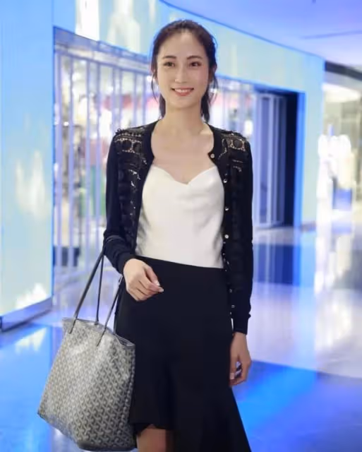 TVB新一輪逃亡潮?2位女神級主持被指狂推工作,等時間到約滿離巢