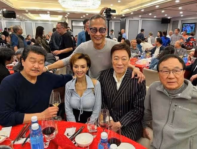 眾星為葉子楣慶生!57歲壽星身材仍出眾,在同居男友死後未再戀愛
