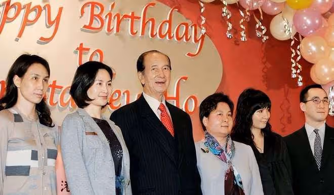 何超儀證實老公重病險死!何家上下關心,何猷龍派專機接姐夫回國