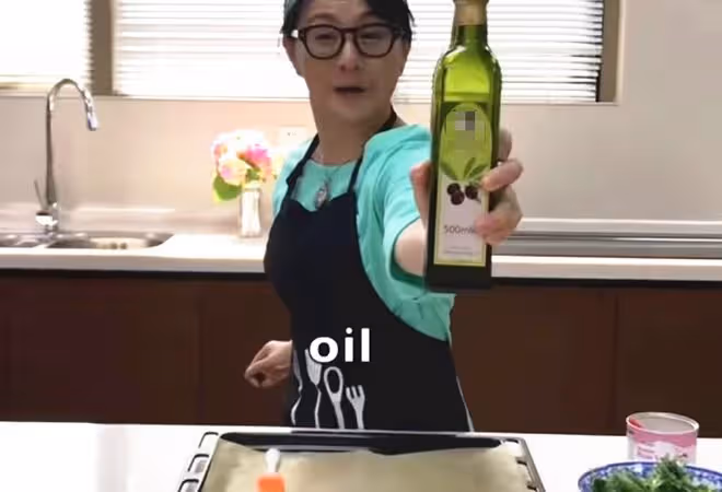 58歲李賽鳳近照滄桑變化大!息影后生活接地氣,在家用泡沫箱種菜