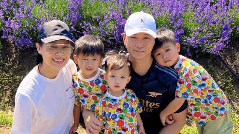 胡杏兒為老公慶祝父親節，李承德教兒子說英文，香港豪宅裝修簡約