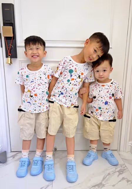 胡杏兒為老公慶祝父親節,李承德教兒子說英文,香港豪宅裝修簡約