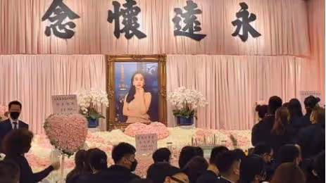 蔡天鳳葬禮舉行，丈夫為亡妻打造完美喪禮，獨排眾議堅持遺體修復