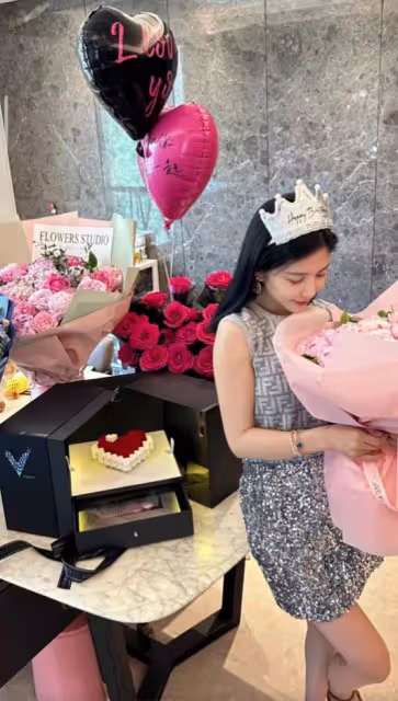 杜淳老婆生日被惡評「二婚嫁一婚」，王燦硬氣回懟：二婚怎麼了？