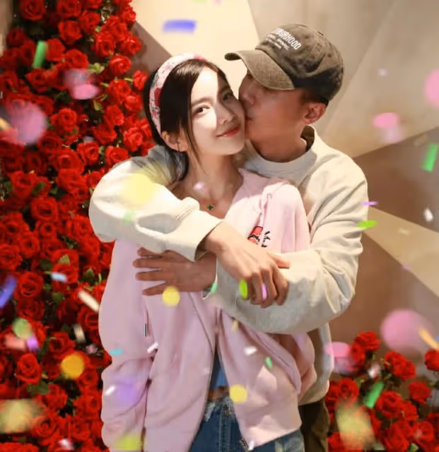 杜淳老婆生日被惡評「二婚嫁一婚」，王燦硬氣回懟：二婚怎麼了？
