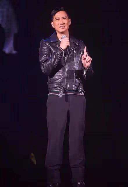 張家輝：從「挨打男」到「影帝輝」的背後，離不開這個女人的幫助
