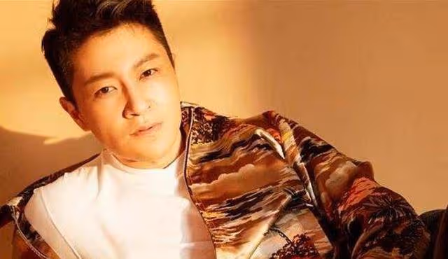 「皇室後裔」李宗翰：演上百部電視劇，卻戲紅人不紅，至今是配角