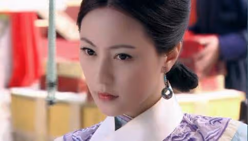 出演「馬爾泰.若蘭」的劉心悠,憑一角紅火後,現如今狀況如何