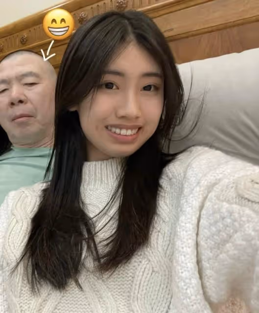 馮小剛養女父親節曬合照,被指不是親生,她霸氣回懟:你管得好寬