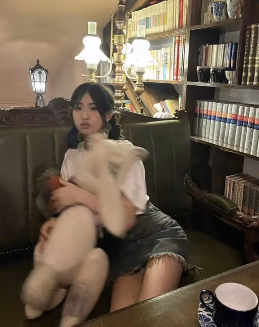 馮小剛養女父親節曬合照,被指不是親生,她霸氣回懟:你管得好寬