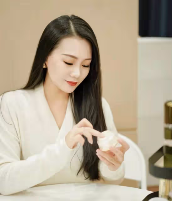 中年女人想要更年輕,建議堅持5個好習慣,皮膚水美,氣質更佳