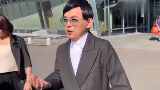 黃子佼承認性騷擾後曝13位明星醜聞，包括吸毒坐牢出軌，信息量大