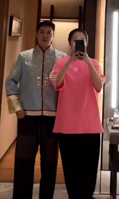 網紅球球：批評老公背著我偷偷給家人買了一套房，總價值3000多萬