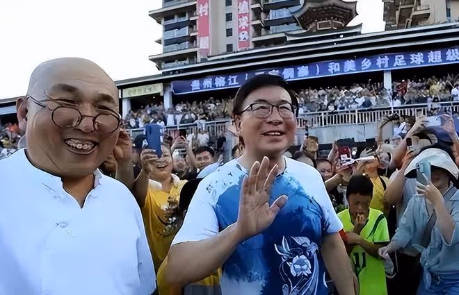 董路怒批「村超」無用!踢不過國足,沒有未來,貴州村長嚴詞反駁